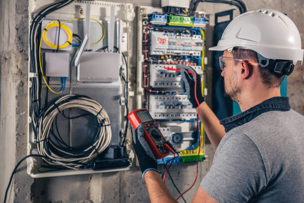 Best Commercial Electrician Services  in Evergreen, AL